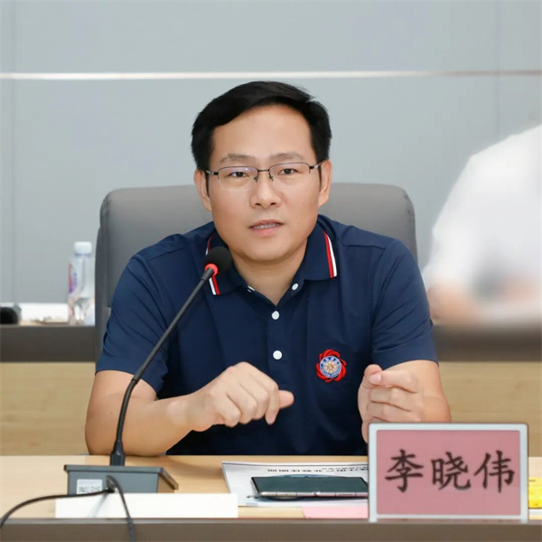 7李.jpg